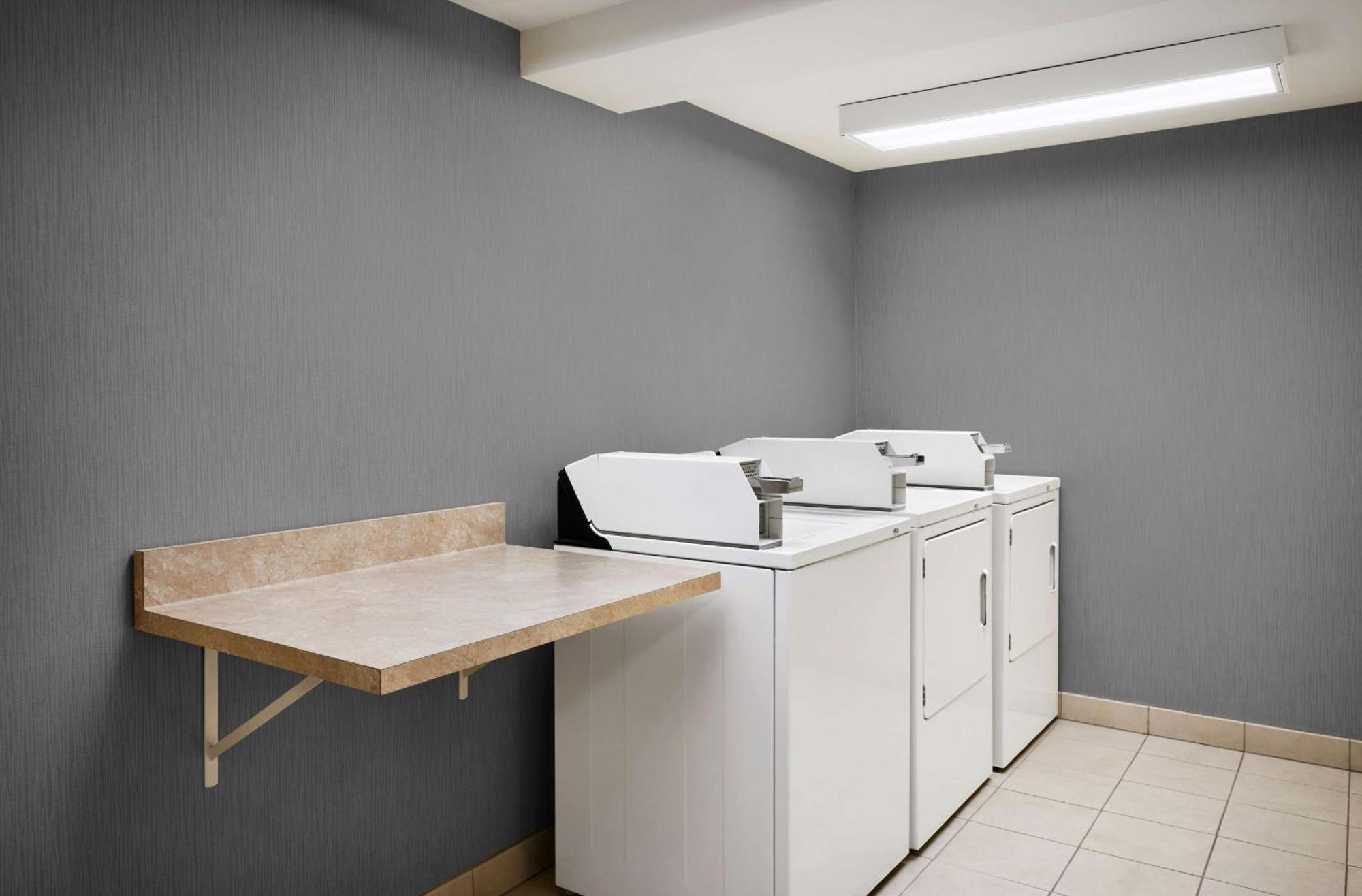 Hilton Garden Inn Allentown West Breinigsville Екстериор снимка